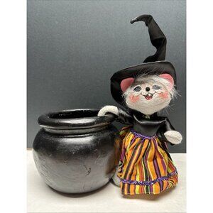 Annalee Halloween With Cauldron Mouse w/ Black pot candy holder 2011